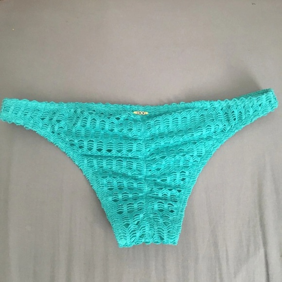 Roxy Bikini - Picture 2 of 5